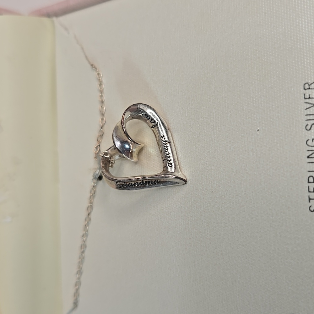 NIB Sterling Silver Heart Necklace Grandma Loved Engraved - Picture 3 of 10